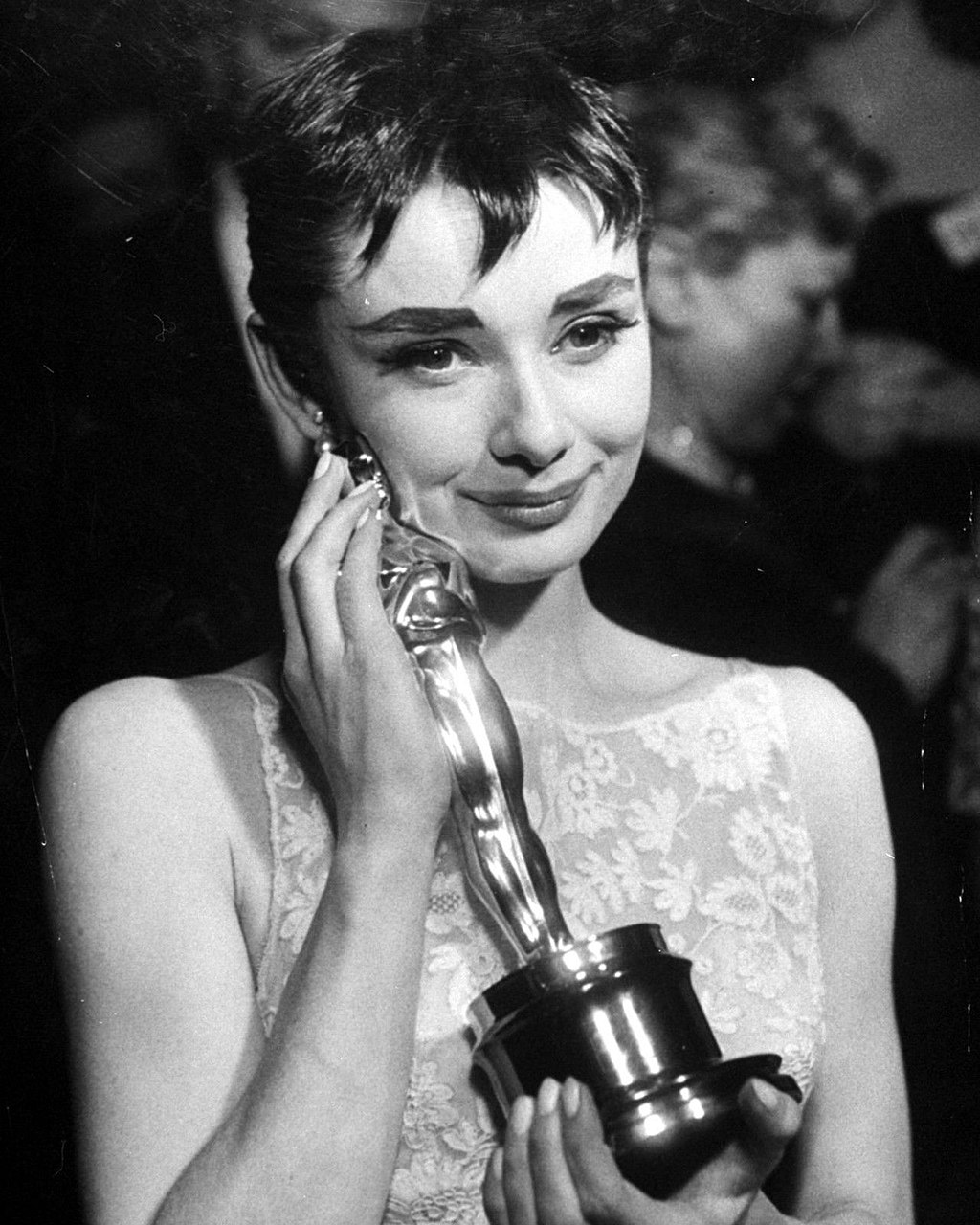 Hepburn_Oscar_Promo_1954